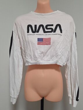 H&M NASA Cropped Pullover Sweatshirt